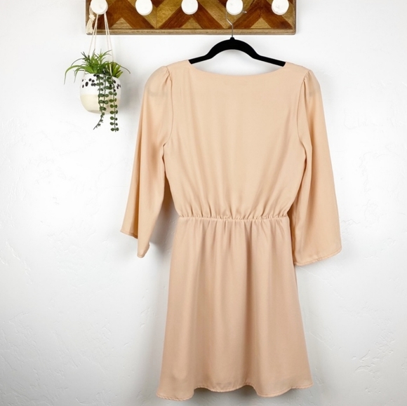 Forever 21 | Blush V Neck A-line Flowy Dress - Picture 2 of 5